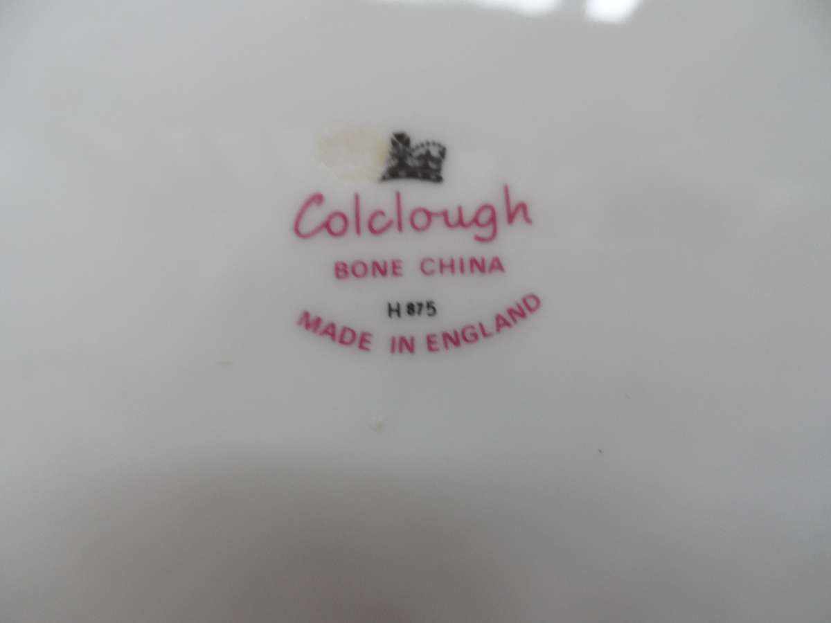 COLCLOUGH  LARGE SERVER / CAKE PLATE  Design  H875     27 cm. / 10 3/ 4 ins. diam.