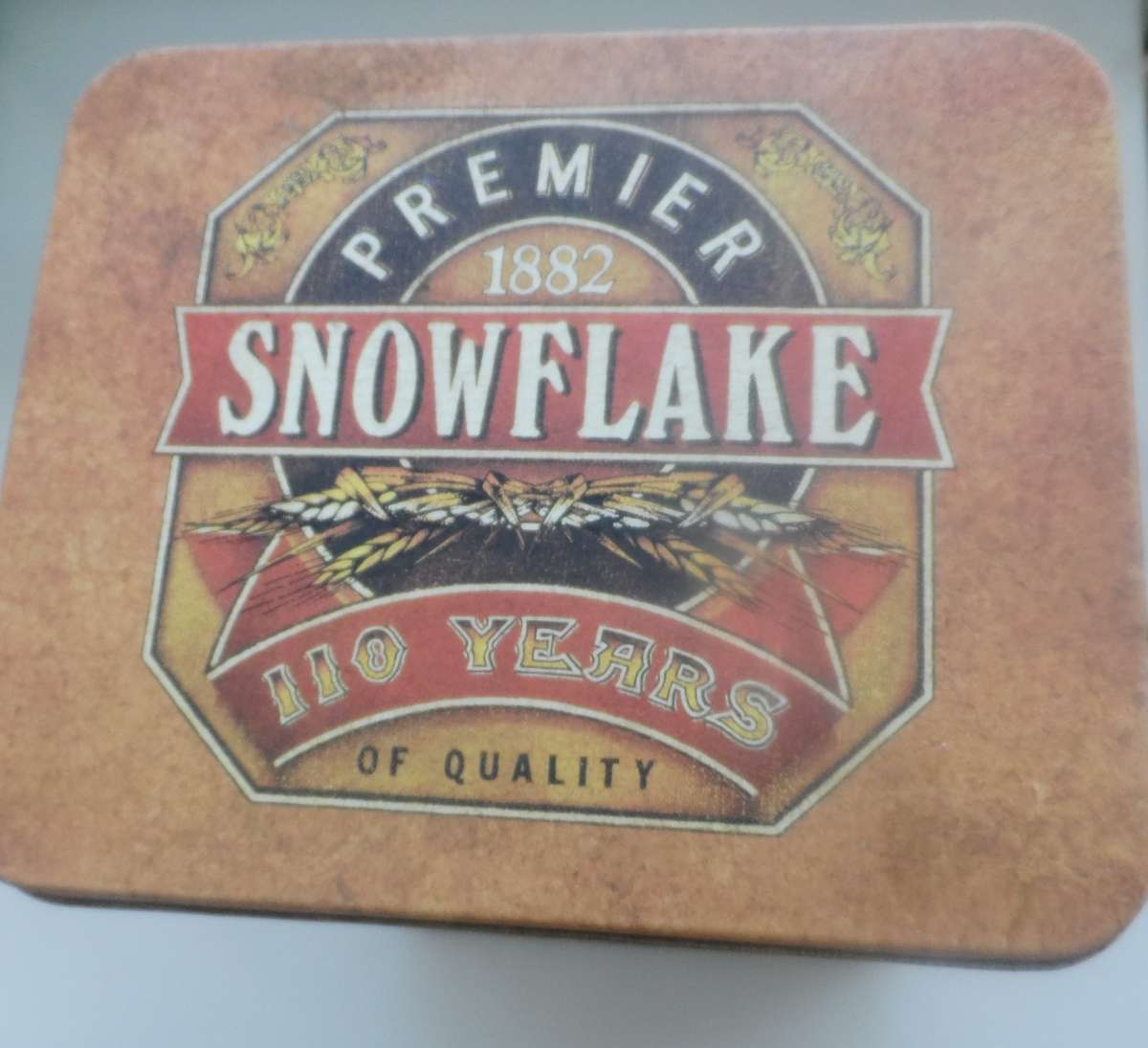 VINTAGE 2002  COLLECTIBLE SNOWFLAKE FLOUR, LIDDED STORAGE TIN