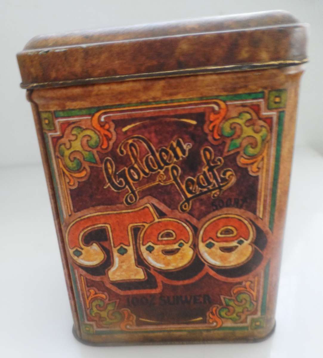 VINTAGE COLLECTIBLE , GOLDEN LEAF TEA ,  LIDDED STORAGE TIN