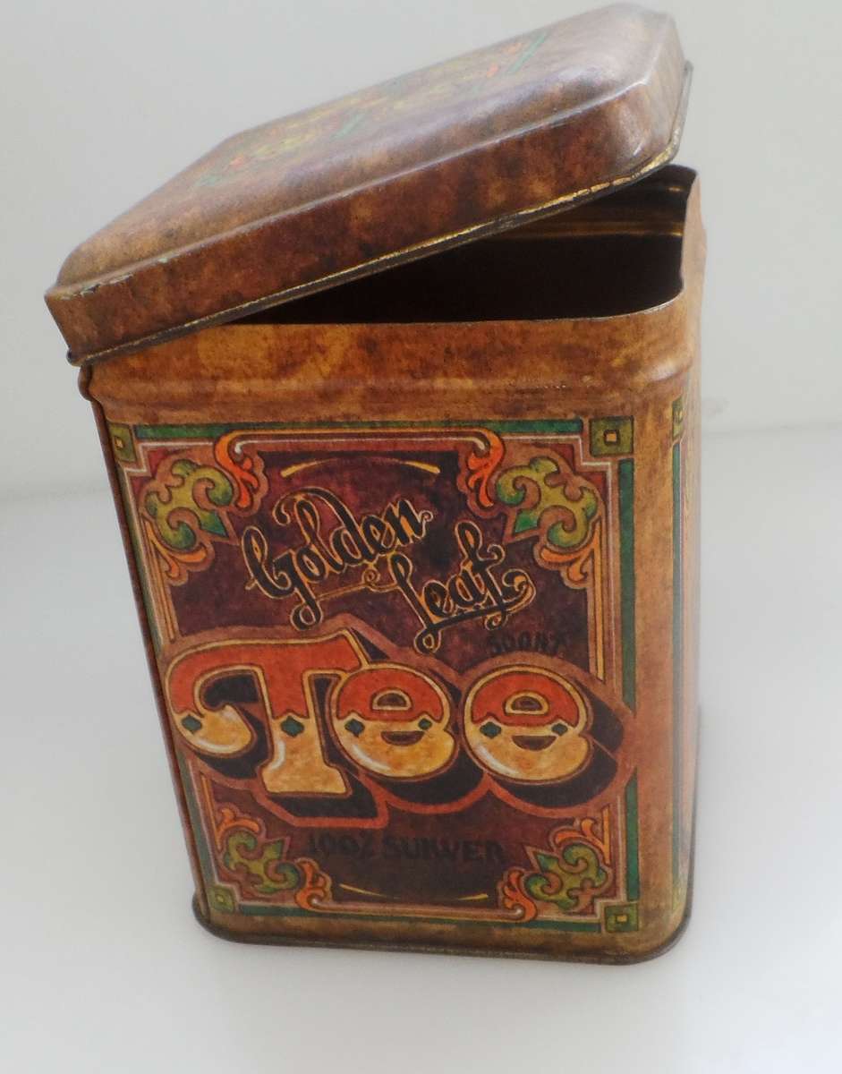 VINTAGE COLLECTIBLE , GOLDEN LEAF TEA ,  LIDDED STORAGE TIN