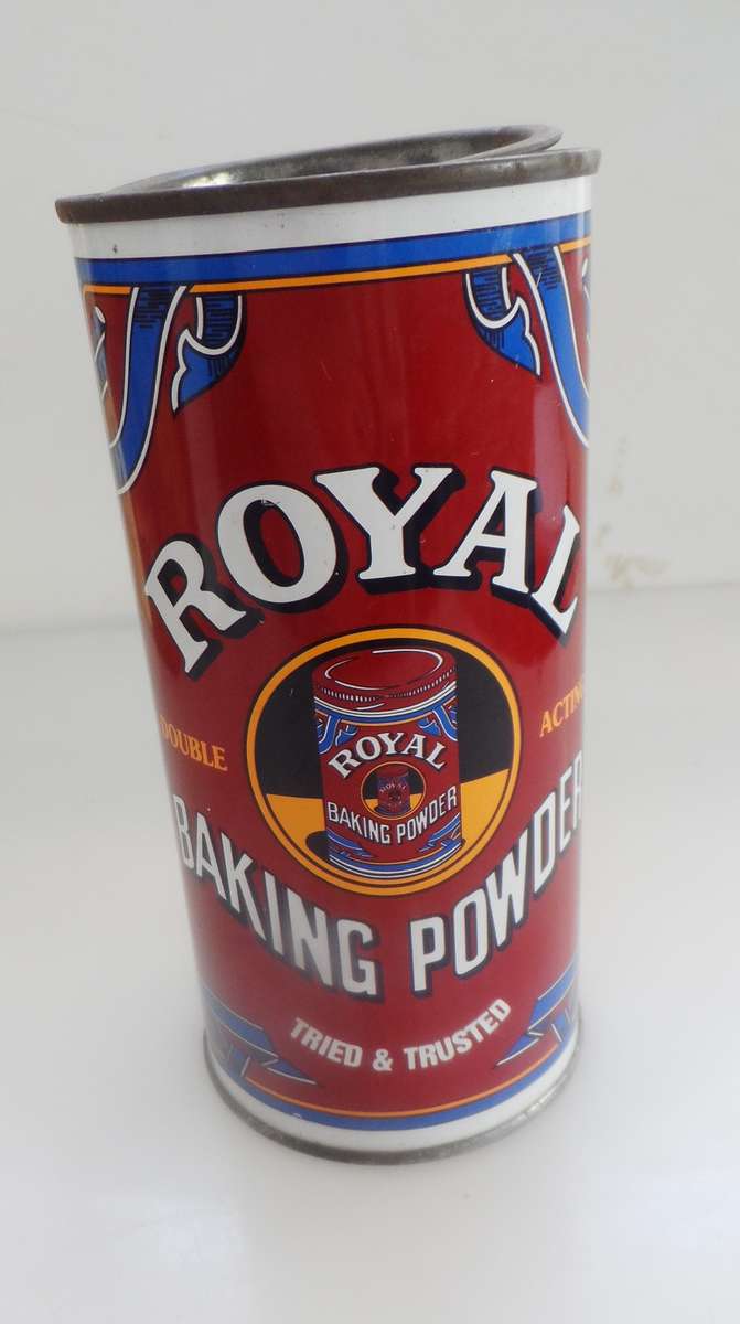 VINTAGE COLLECTIBLE , NABISCO, ROYAL BAKING POWDER  STORAGE TIN ( 500grm. ).