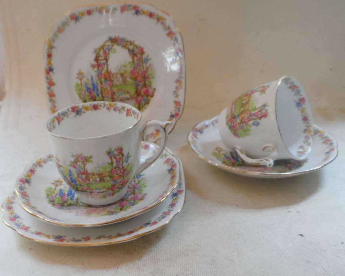 BELL CHINA    fine bone china tea trios '  ROSE COTTAGE ' pattern ,   2 TRIOS
