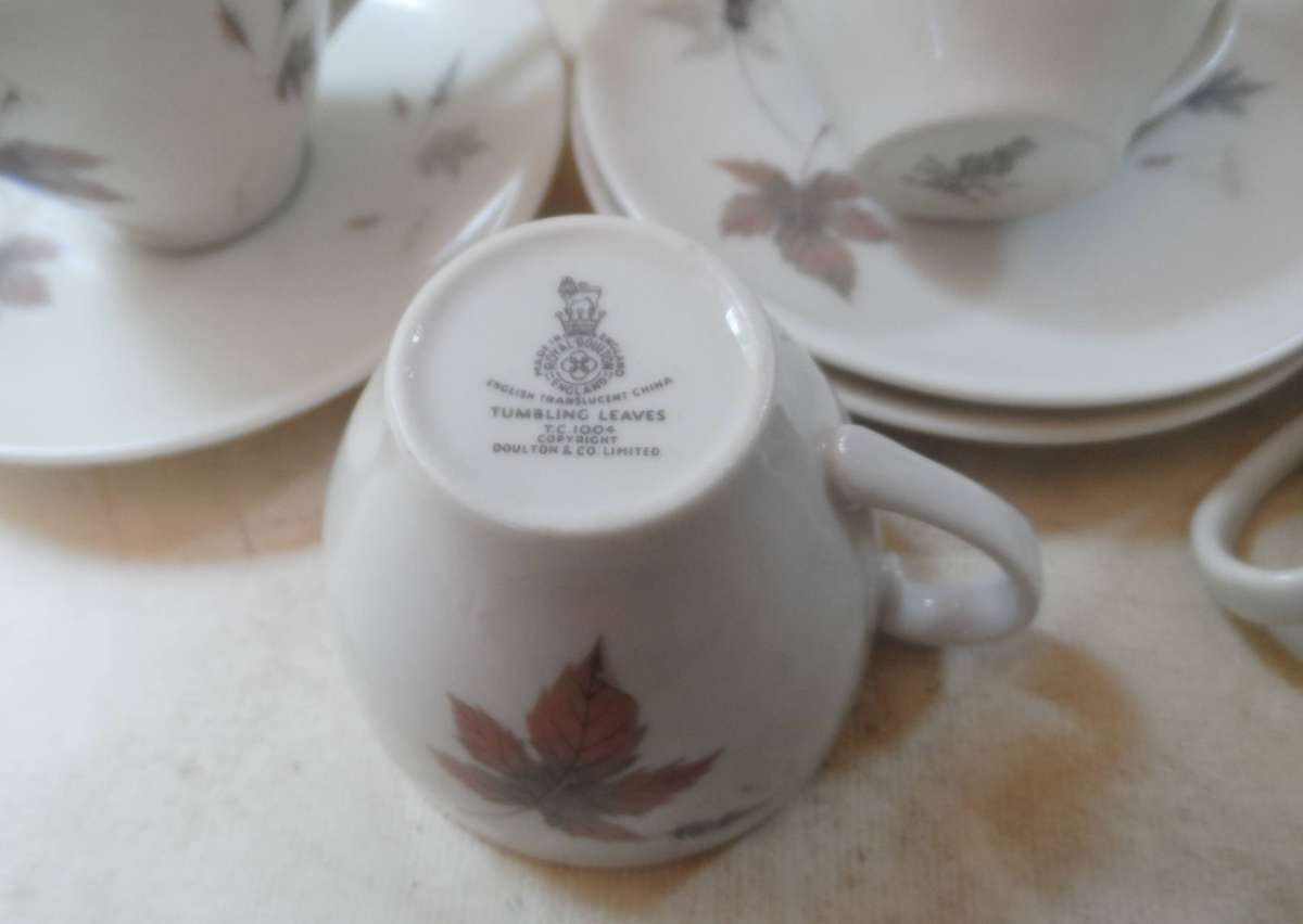 ROYAL DOULTON  SET OF 4  DEMITASSE  / ESPRESSO DUOS ' FALLING LEAVES ' PATTERN