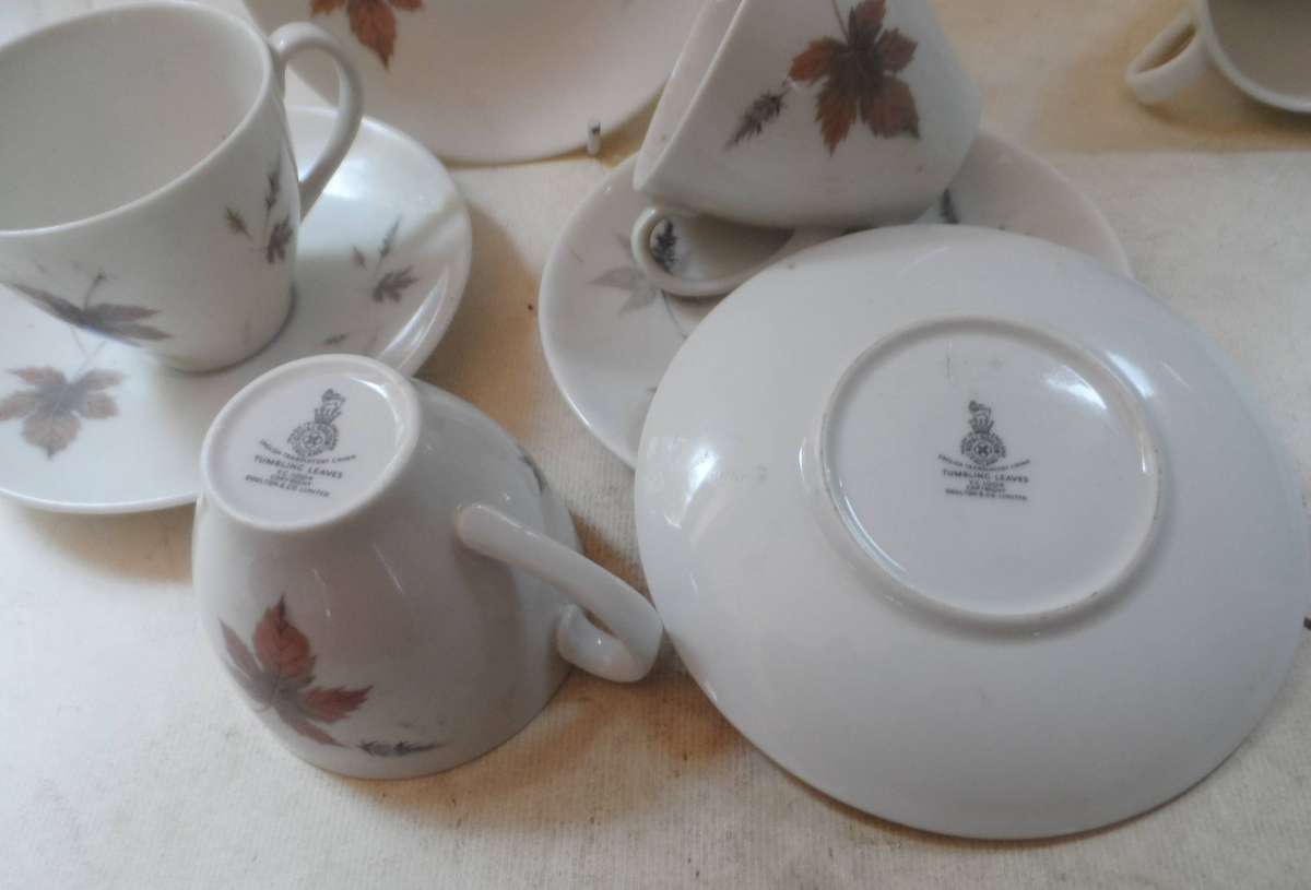 ROYAL DOULTON  SET OF 4  DEMITASSE  / ESPRESSO DUOS ' FALLING LEAVES ' PATTERN