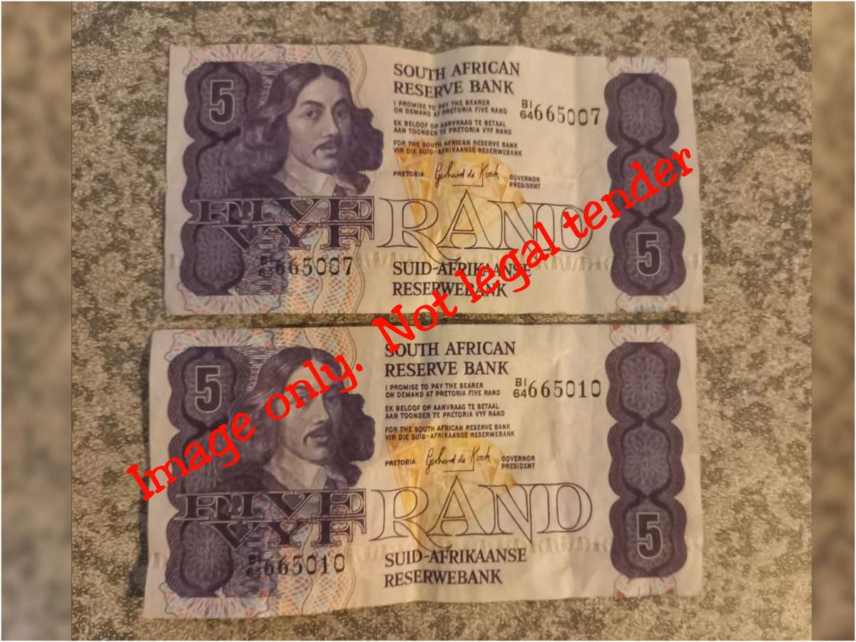2 x R5 notes