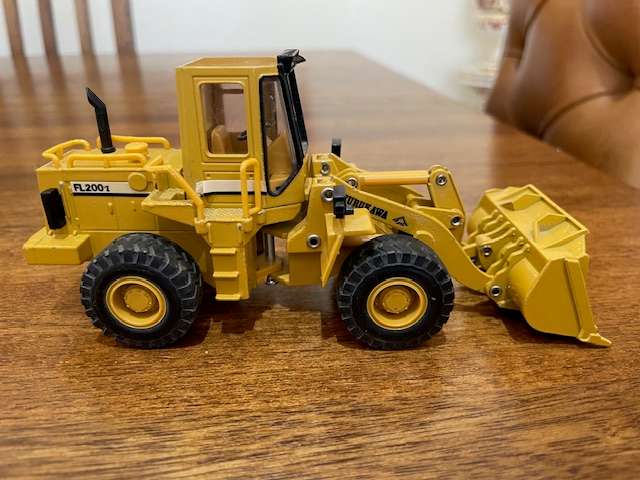 Furukawa FL200-1 Wheel Loader Model 1:50 scale