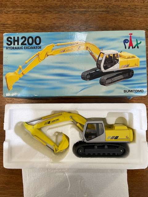 SUMITOMO - Hydraulic Excavator 1:40 scale