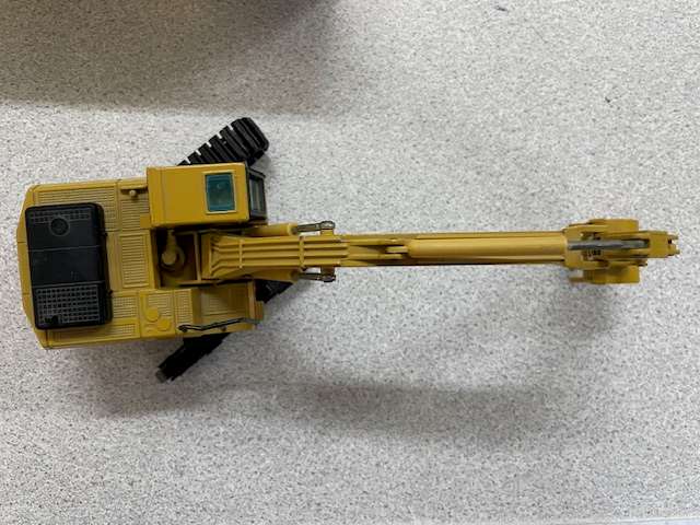 NZG Caterpillar 325L Excavator 1:50 scale model