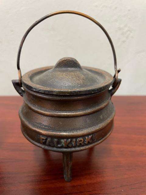 RARE - set of two vintage FALKIRK cast iron potjie pots