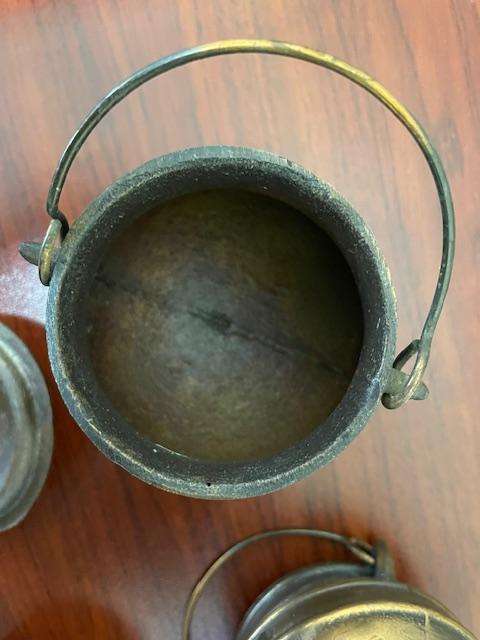 RARE - set of two vintage FALKIRK cast iron potjie pots