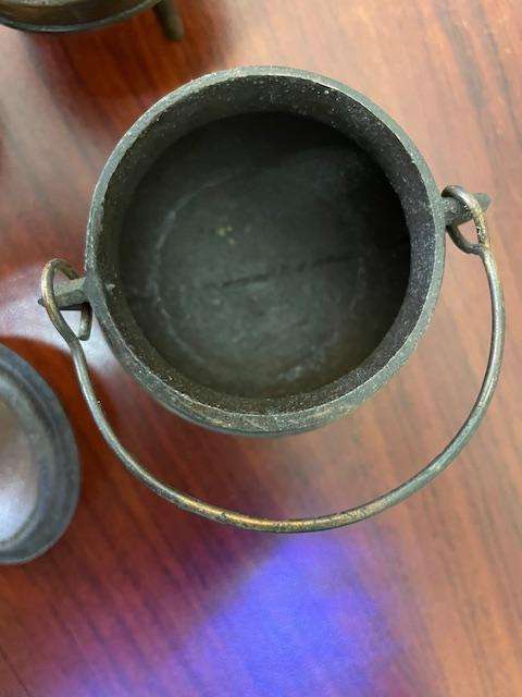 RARE - set of two vintage FALKIRK cast iron potjie pots