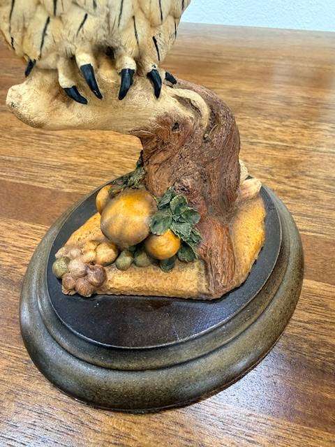 Whitefaced Owl figurine - Silkwoods of Knysna Trust