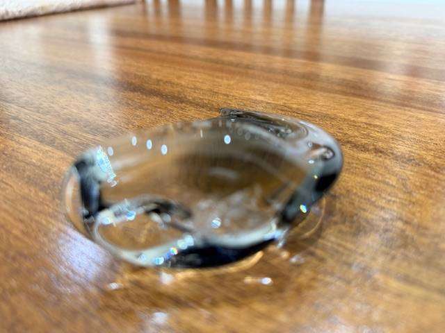 VINTAGE HANDBLOWN MURANO GLASS - WHALE