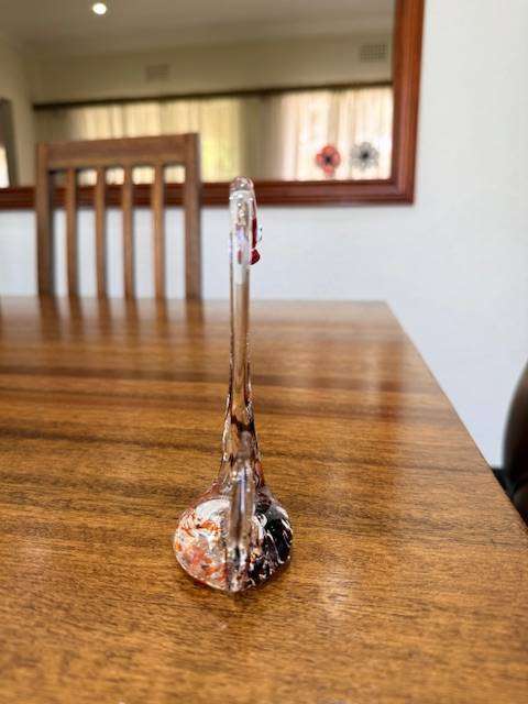 VINTAGE HANDBLOWN MURANO GLASS - SWAN