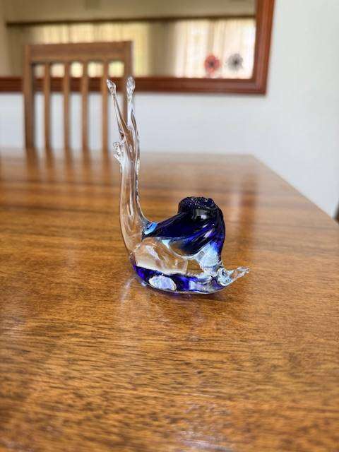 VINTAGE HANDBLOWN MURANO GLASS - BLUE SNAIL