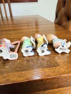 RARE - Beswick "GOOD NIGHT" Boys Choir