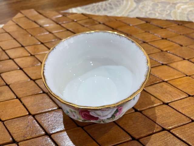 Royal Albert Celebration Sugar Bowl