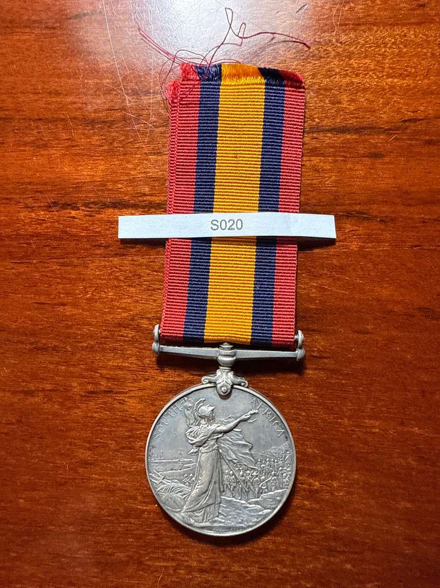 QSA - Queen South Africa Medal - Fireman F Bohling - Cape Government Railways