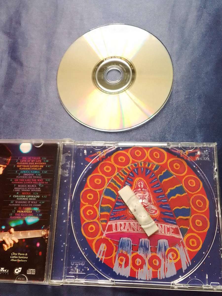 CD. Santana Supernatural.