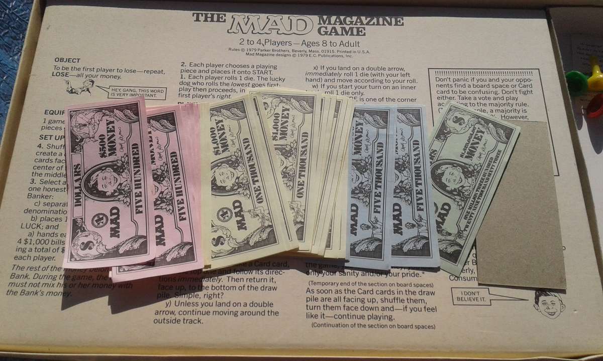 Mad Magazine Game.  Complete.