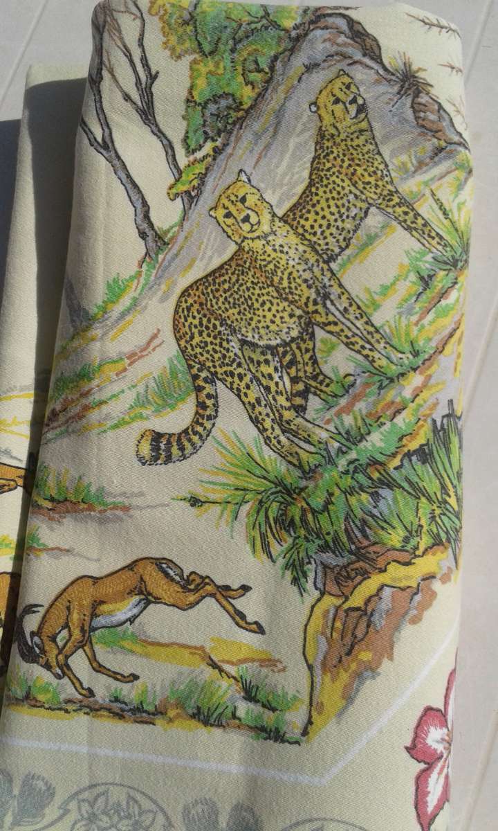 Tablecloth with a Kruger National Park theme.