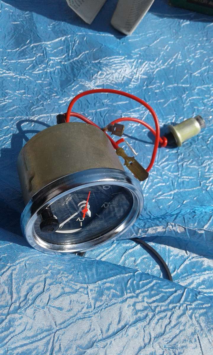 Smiths motor accessory.  Guage.