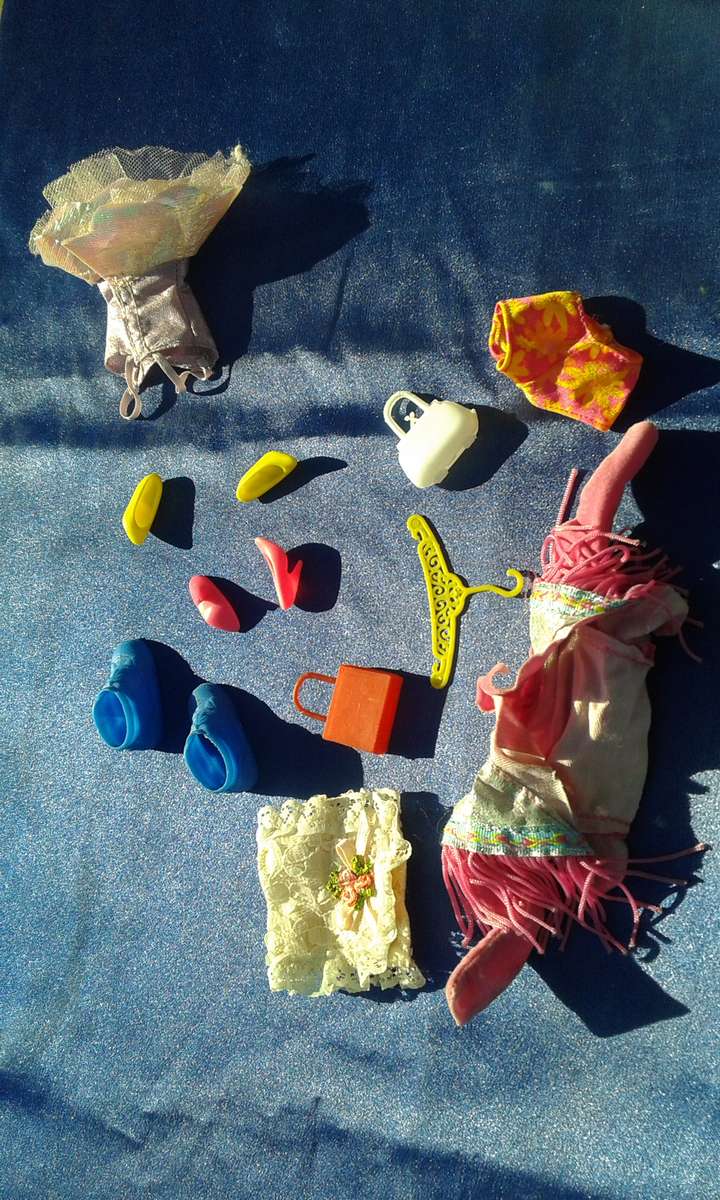 Barbie accessories. Shoes, bag etc.