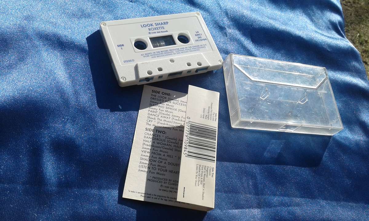 Tape Cassette  Roxette.  Look Sharp.
