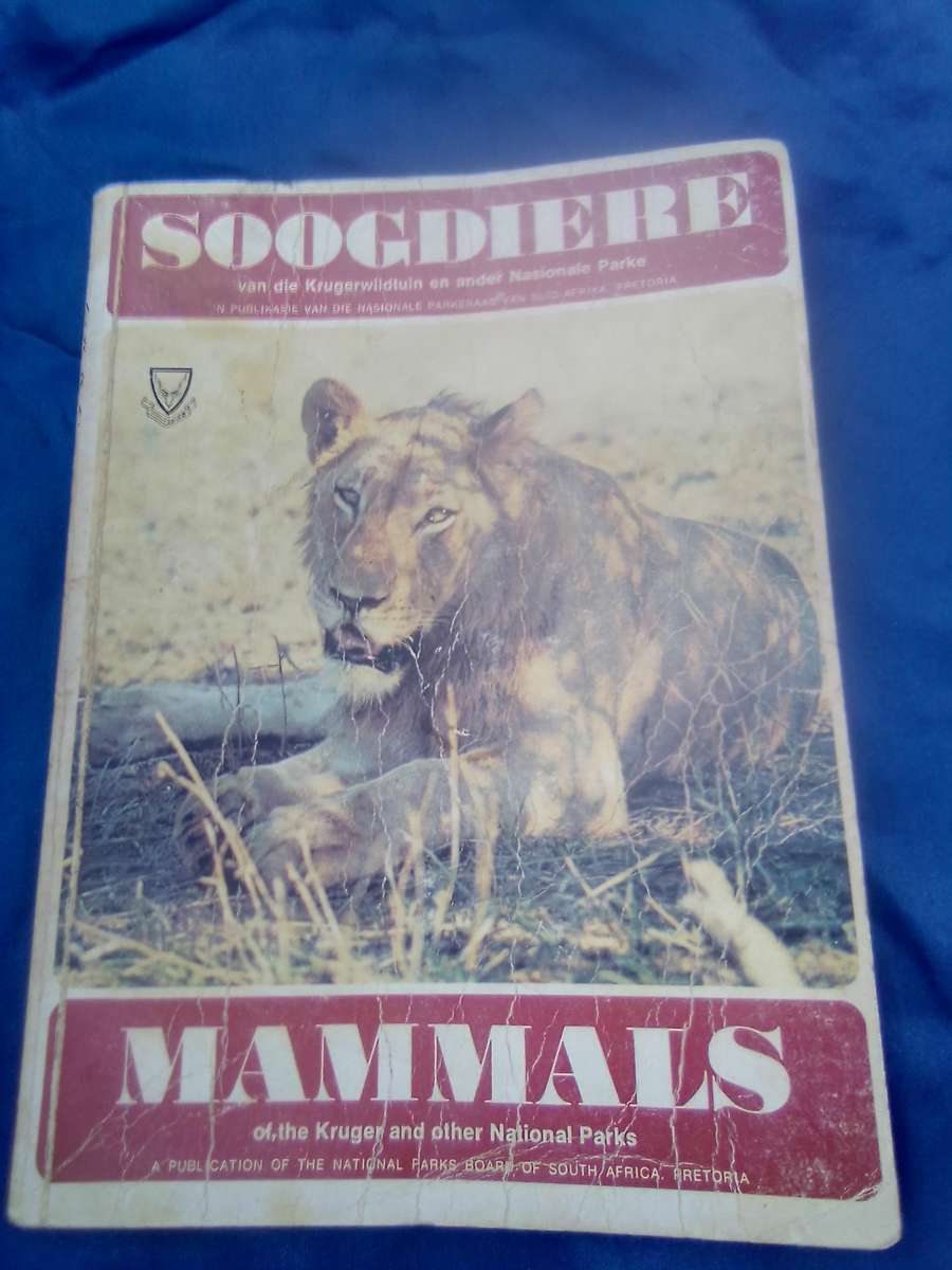 Soogdiere/Mammals  Eleventh edition.  1980.  Soft cover.