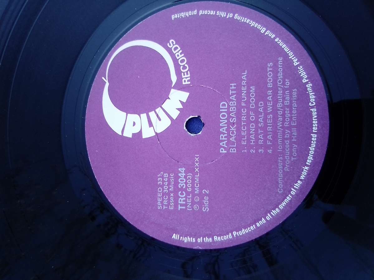 L.P. Black Sabbath.  Paranoid.  Cover: Very good.  L.P.: Very good.