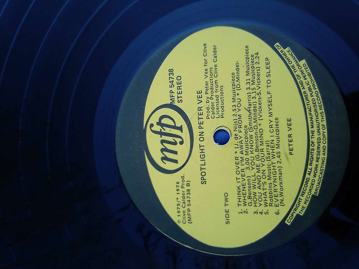 L.P. Peter Vee.   Cover: Good. L.P.:Very good.