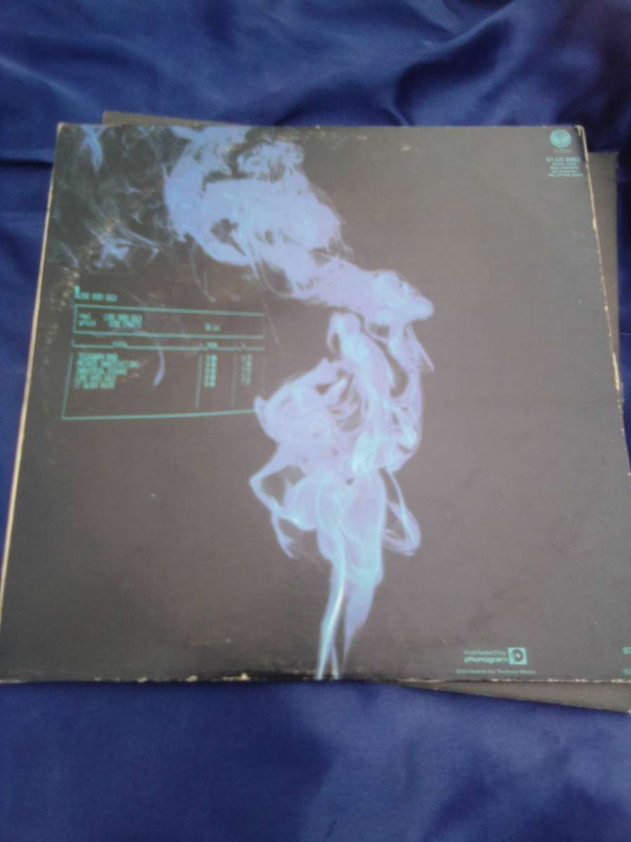 L.P. Vinyl Record..  Dire Straits.  Love Over Gold. VG  VG