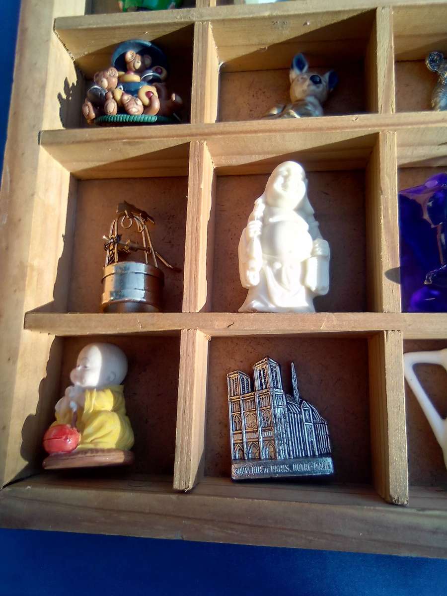 Printer's-tray (small 400x300) c/w ornaments