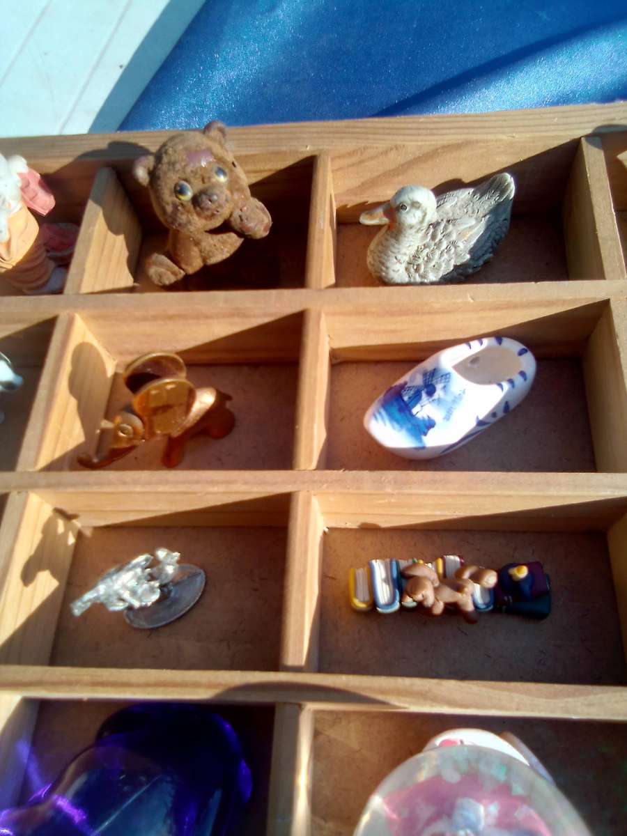 Printer's-tray (small 400x300) c/w ornaments