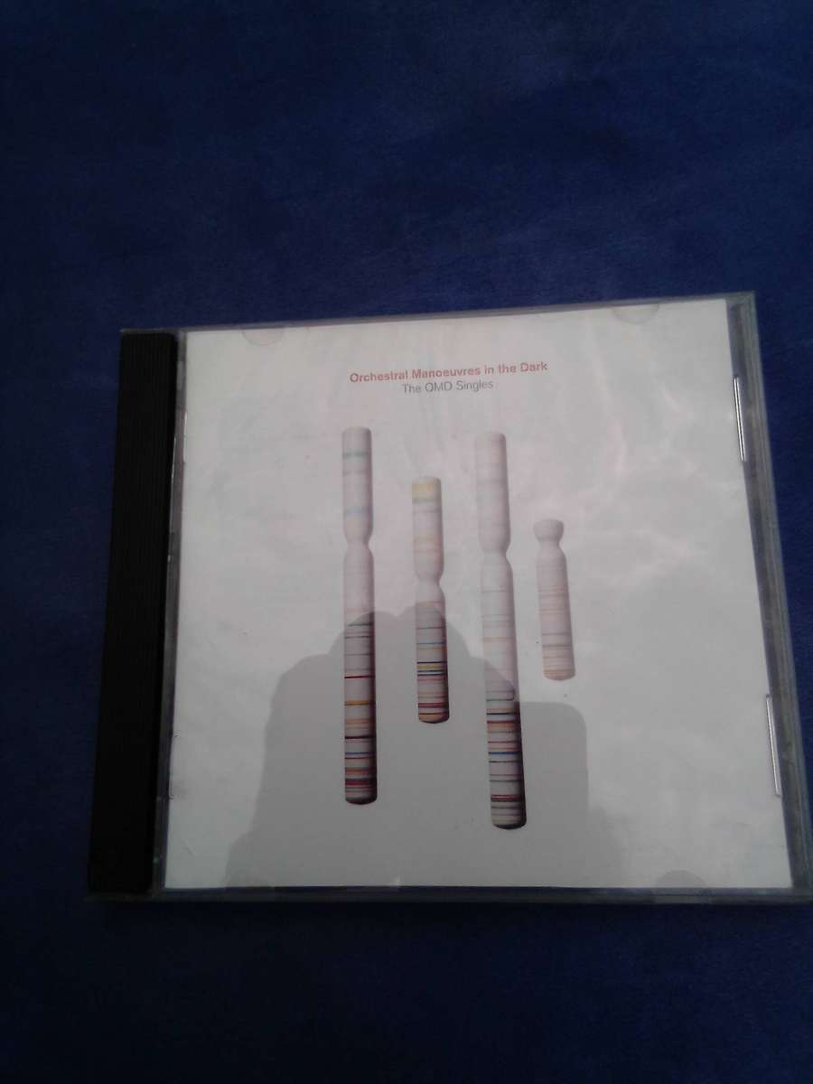 CD. Orchestral Manouvres in the dark.  The OMD Singles..