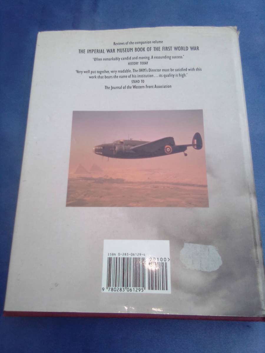 "Desert War". 1940-1942. Hard cover.