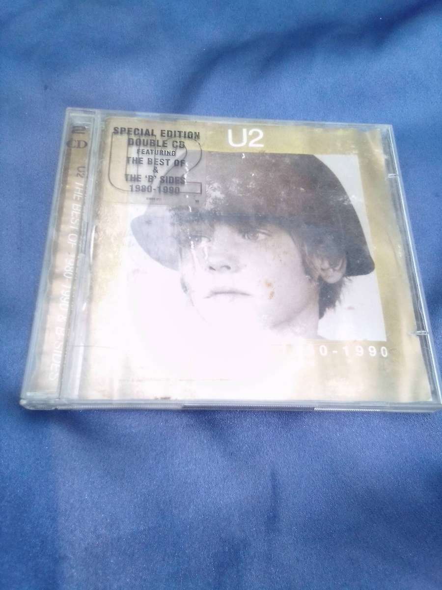 CD.  U2. 2 CD Set.  The Best of.