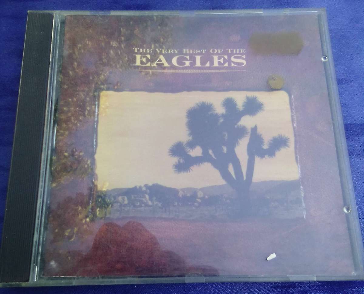CD. The Very Best of the Eagles.