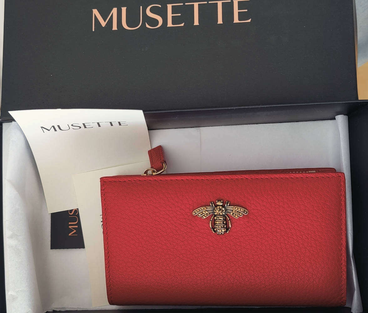 Genuine leather red wallet