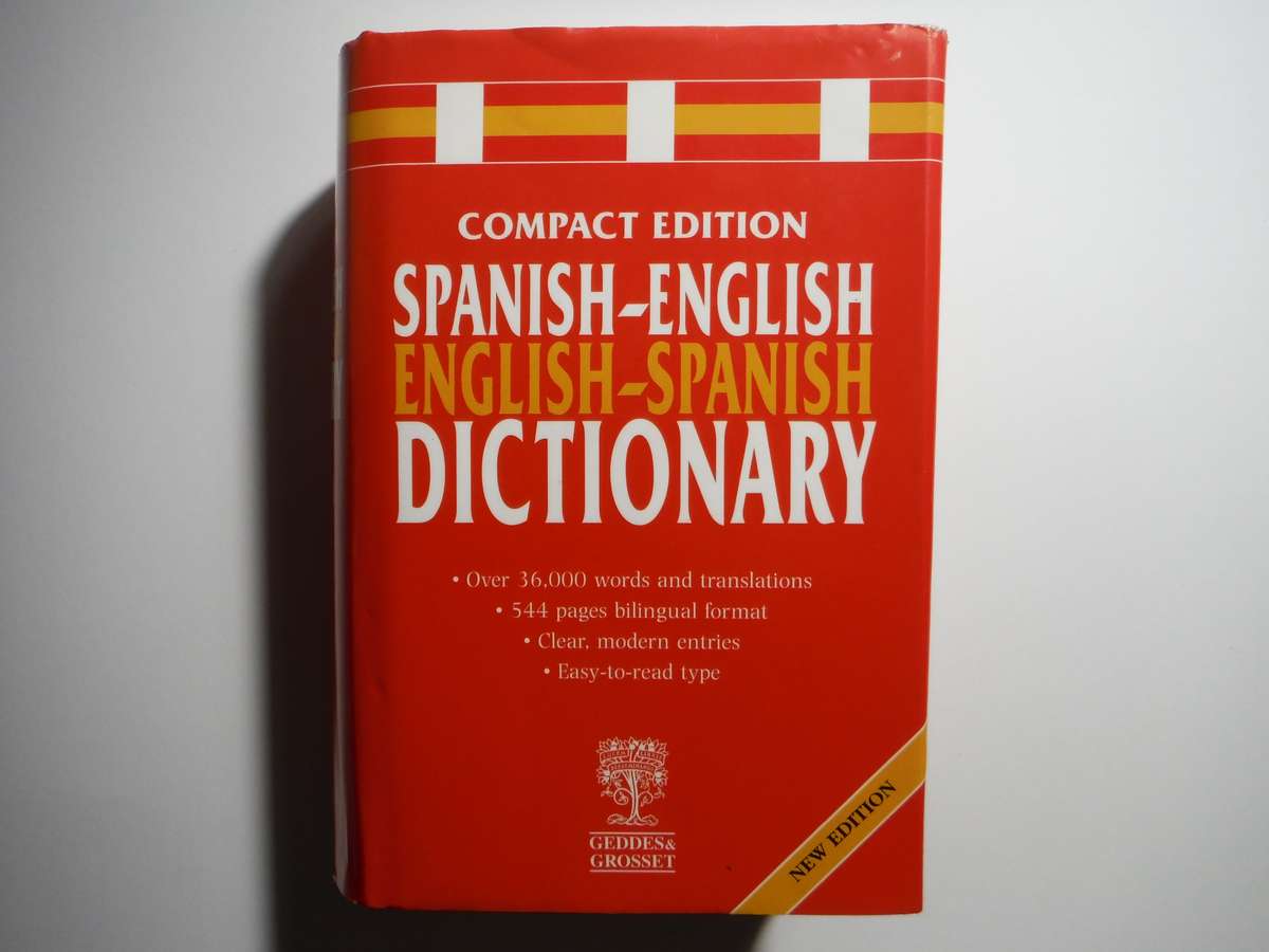 English-Spanish Dictionary : Compact Edition - Hardcover