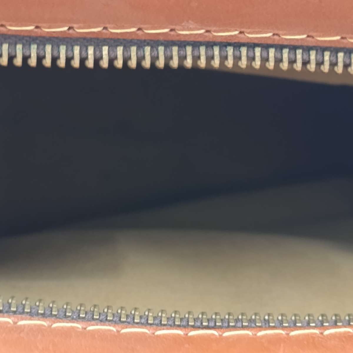 Vintage genuine leather handbag