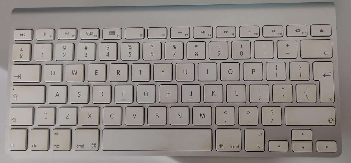 Apple Magic Wireless Keyboard A1314
