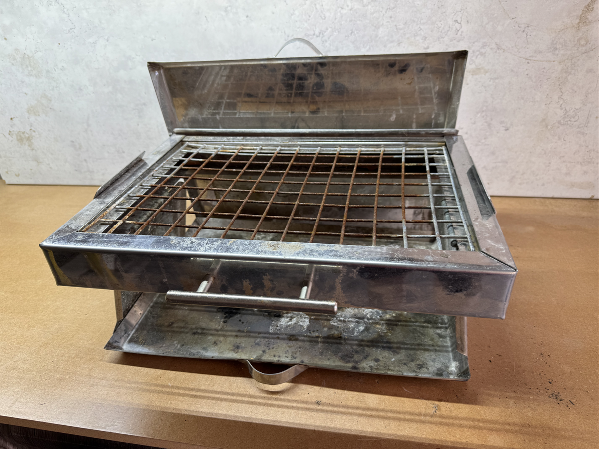 Braai, Portable suitcase style braai