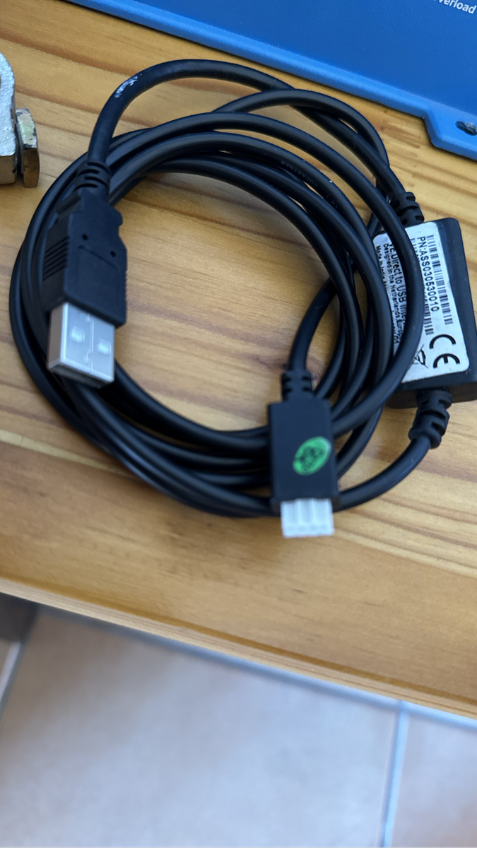 Victron 12/375 Inverter with change over switch