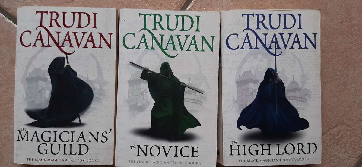 Trudi Canavan - The Black magician series
