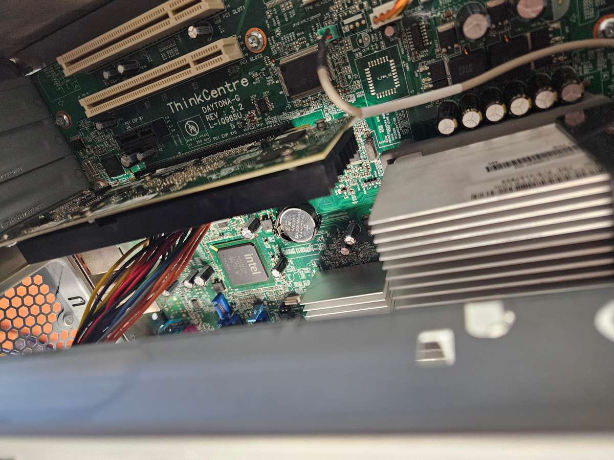 Lenovo ThinkCentre Desktop PC. Dualcore-6Gb-250Gb-Win10