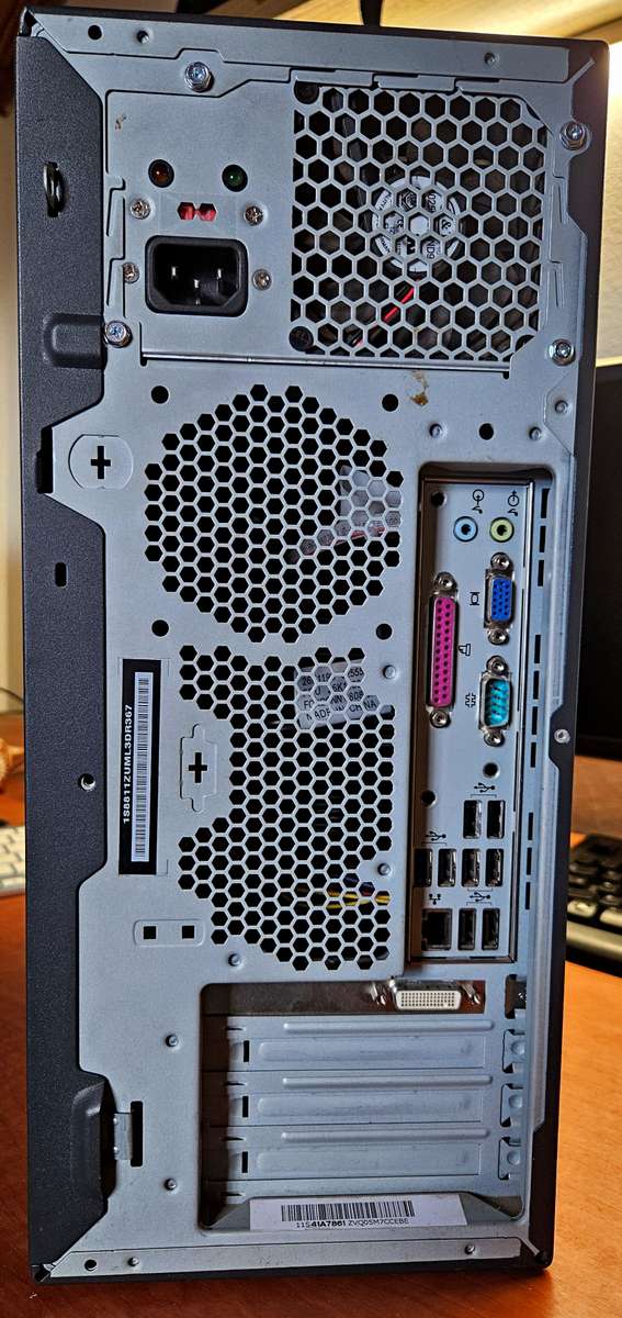 Lenovo ThinkCentre Desktop PC. Dualcore-6Gb-250Gb-Win10