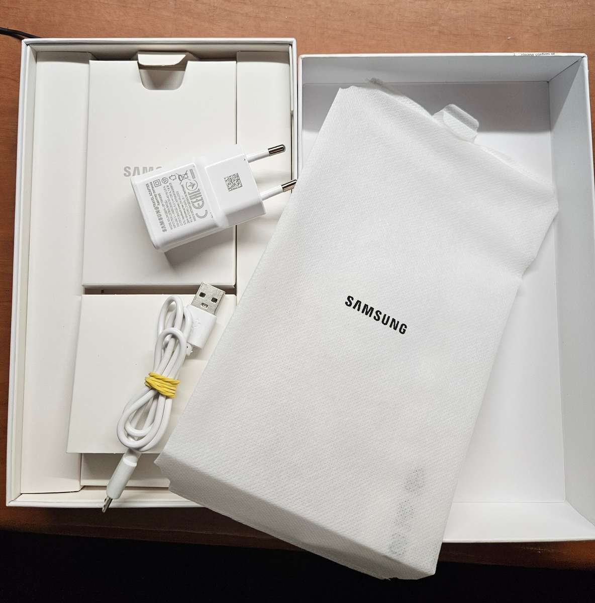 Samsung Galaxy Tab A  SM-T290