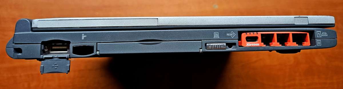 Vintage Pentium II Windows 98 latop. Toshiba Portege 7020CT