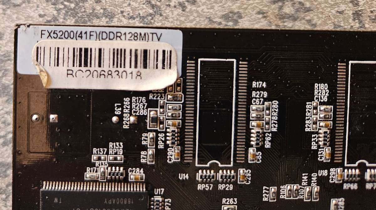 GeForce FX5200 128Mb AGP X4